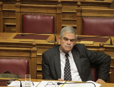 Ν.Τόσκας για την επίθεση στα γραφεία του ΣΥΡΙΖΑ:«Kρύβονται συμφέροντα πολιτικά και οικονομικά»